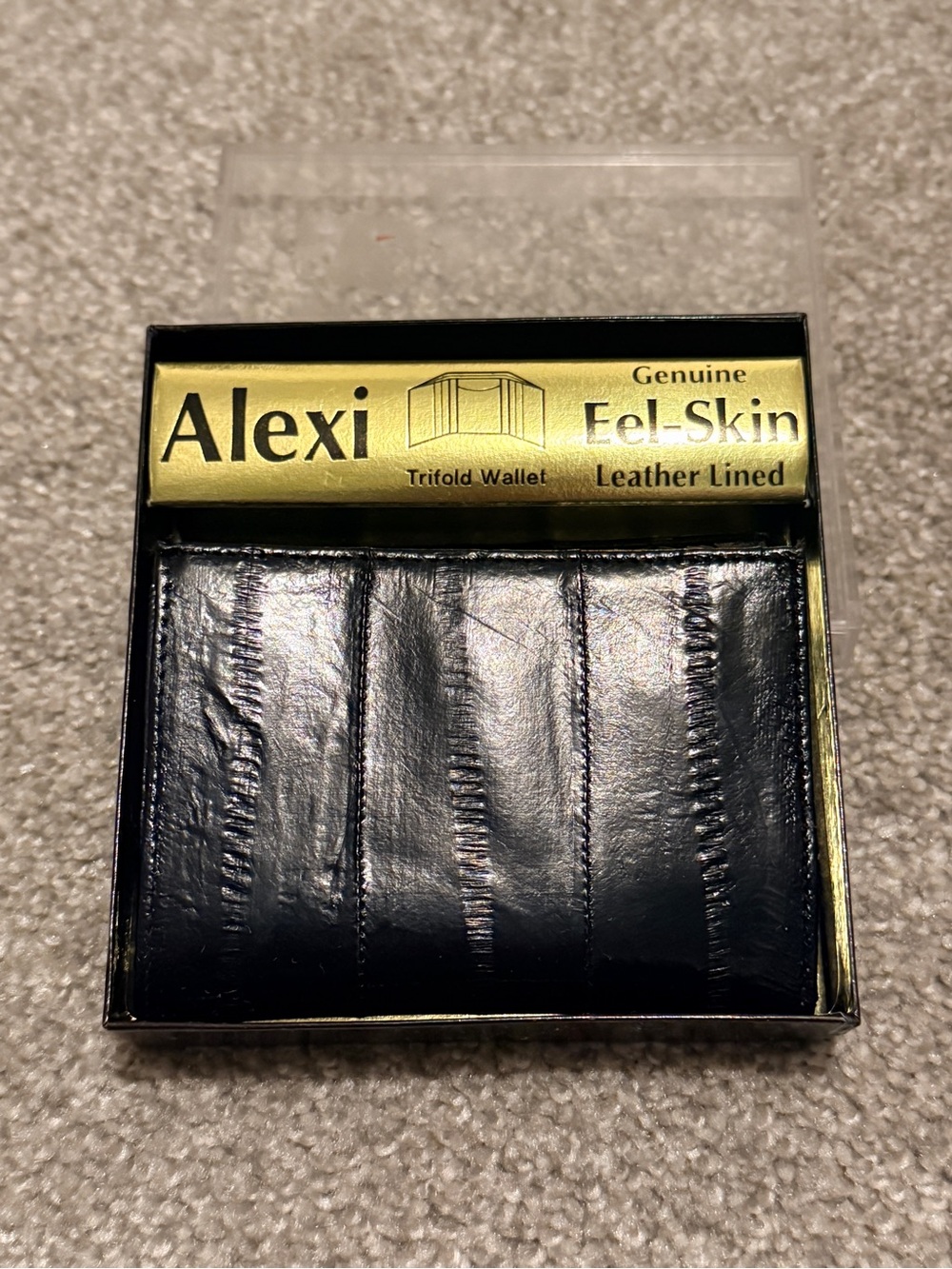 Vintage Alexi Genuine Eel Skin Trifold Wallet Black Leather Shiny Minimalist